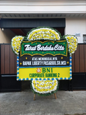 Papan Bunga Duka di Babulu